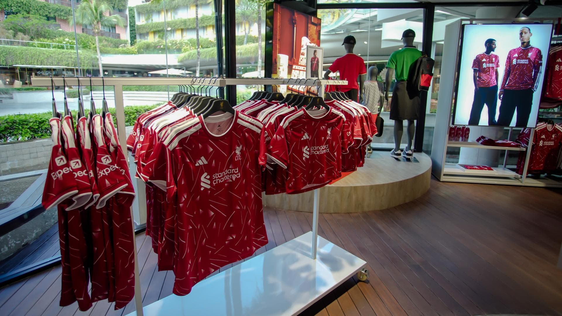 LIVERPOOL ADIDAS HOME KIT